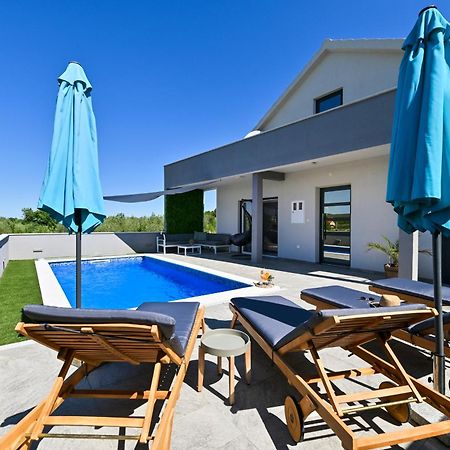 Luxurious Villa Natali Pridraga Extérieur photo