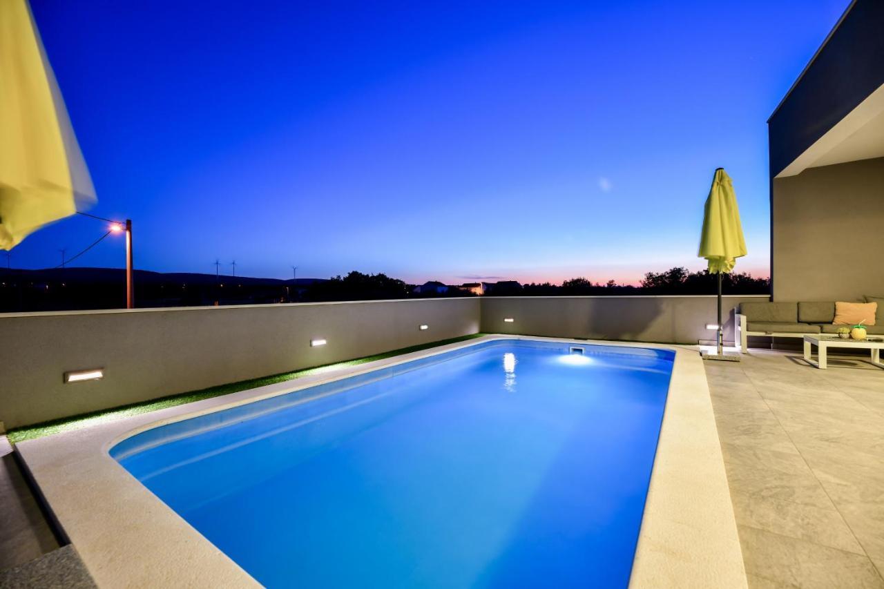 Luxurious Villa Natali Pridraga Extérieur photo